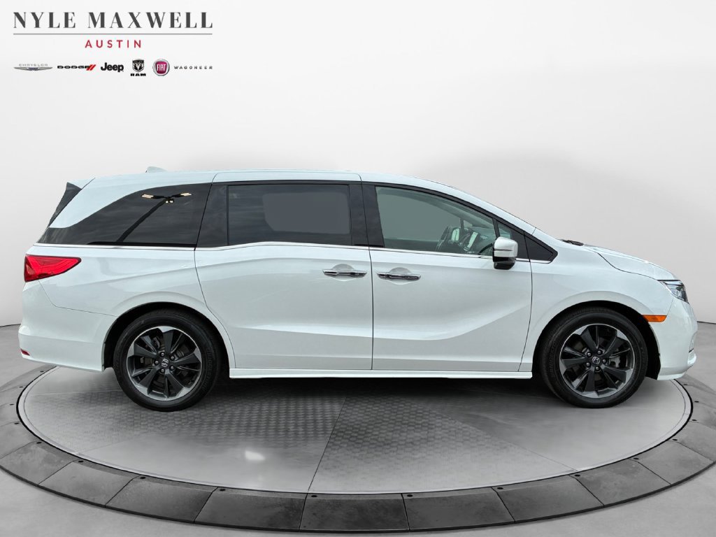 Used 2024 Honda Odyssey Elite image 17