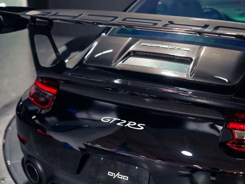 Used 2018 Porsche 911 GT2 RS RWD image 26