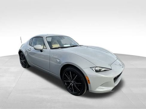 Used 2025 MAZDA MX-5 Miata RF Grand Touring image 10