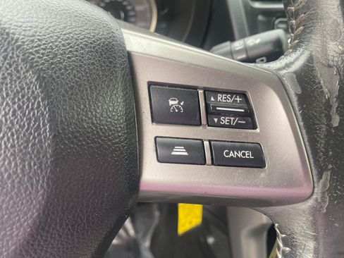 Used 2015 Subaru Forester 2.5i Limited AWD/4WD image 17
