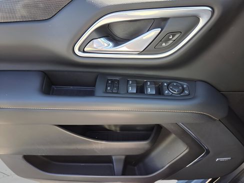 Used 2021 GMC Yukon XL AT4 w/ Rear Media and Nav Package image 33