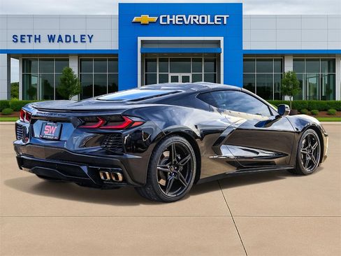 Used 2023 Chevrolet Corvette Stingray Coupe w/ Z51 Performance Package image 4