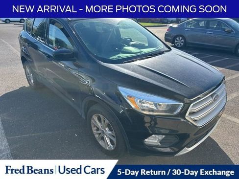 Used 2017 Ford Escape SE AWD/4WD image 14
