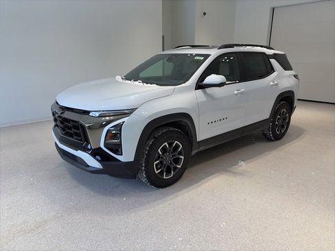 New 2026 Chevrolet Equinox ACTIV w/ Convenience Package III image 3