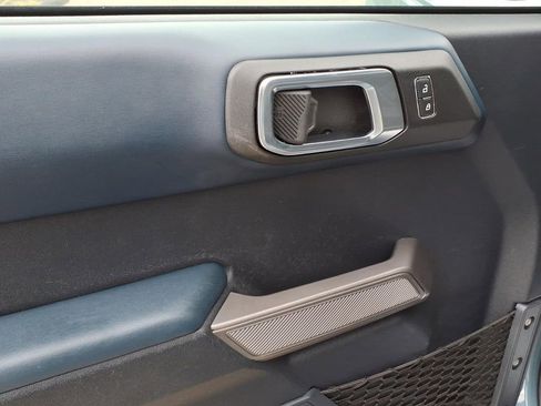 Used 2022 Ford Bronco Outer Banks AWD/4WD image 11