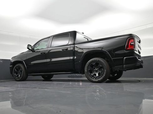 Used 2025 RAM 1500 Big Horn RWD image 32