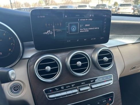 Used 2021 Mercedes-Benz C 300 Sedan image 25