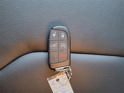 New 2026 Jeep Compass Limited image 25