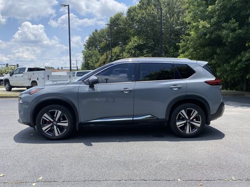 Used 2021 Nissan Rogue Platinum FWD image 6