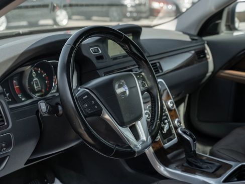 Used 2015 Volvo XC70 T6 AWD/4WD image 15