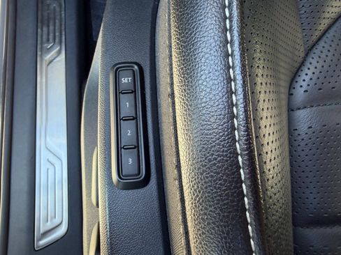 Used 2024 Volkswagen Atlas Cross Sport SEL R-Line w/ Adventure Package image 33