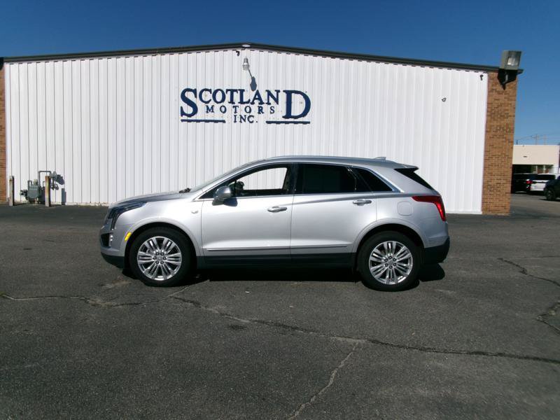 Used 2018 Cadillac XT5 Premium Luxury FWD image 1