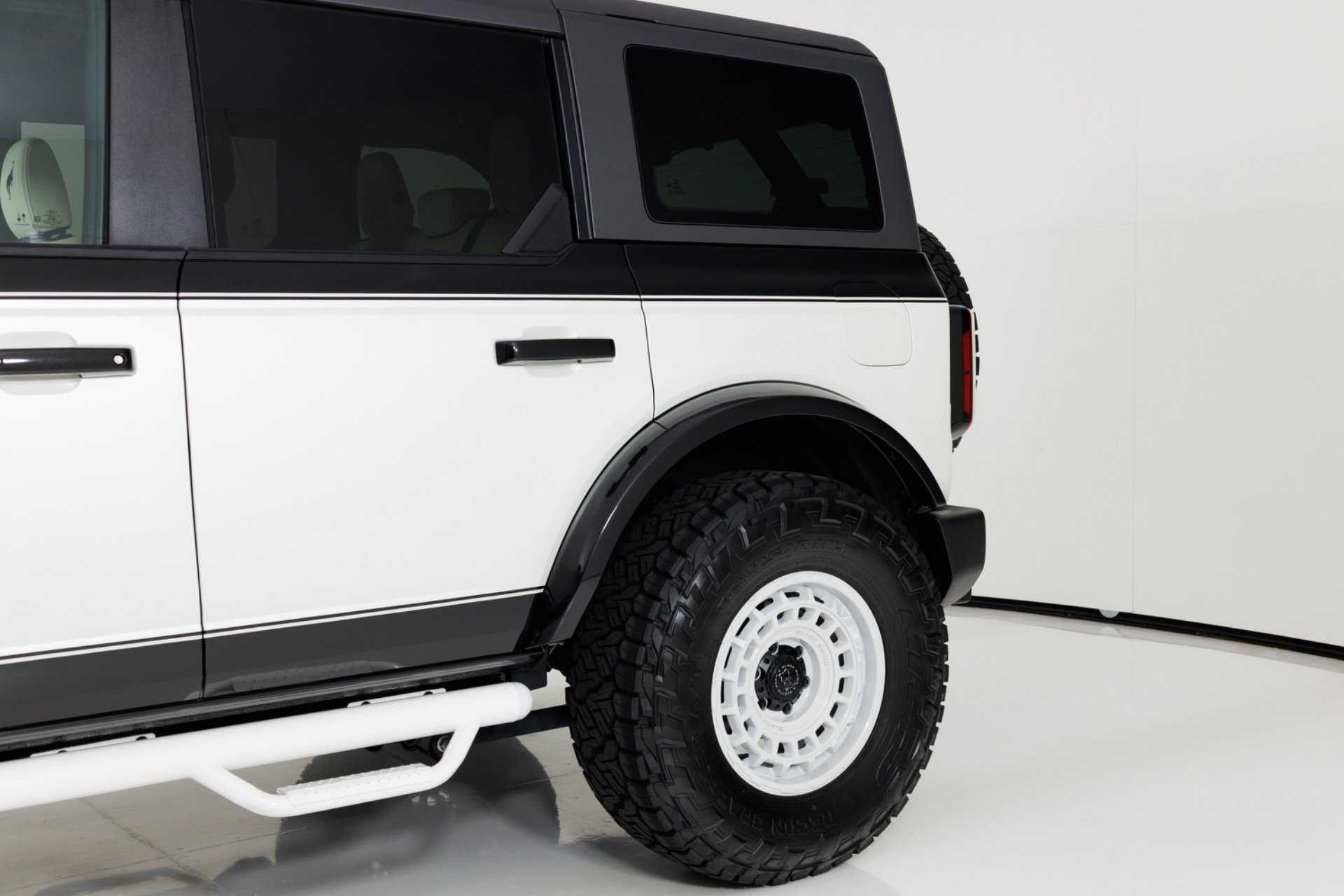 Used 2025 Ford Bronco Outer Banks AWD/4WD image 77