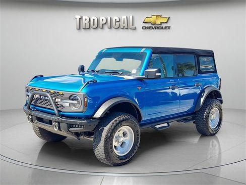 Used 2023 Ford Bronco Badlands image 1