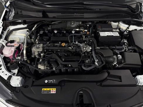 Used 2024 Toyota Corolla SE image 13