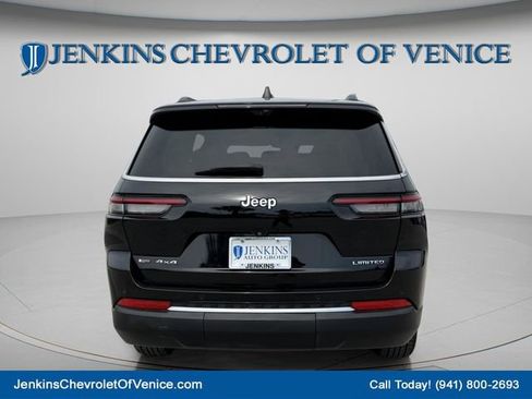 Used 2022 Jeep Grand Cherokee L Limited w/ Luxury Tech Group II image 6