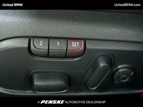 Used 2022 MINI Cooper Clubman S w/ Premium Package image 4