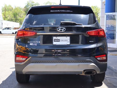 Used 2019 Hyundai Santa Fe SE AWD/4WD image 4