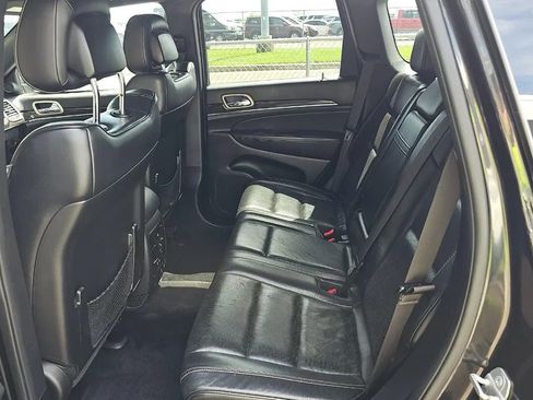 Used 2015 Jeep Grand Cherokee Overland w/ Advanced Technology Group image 6