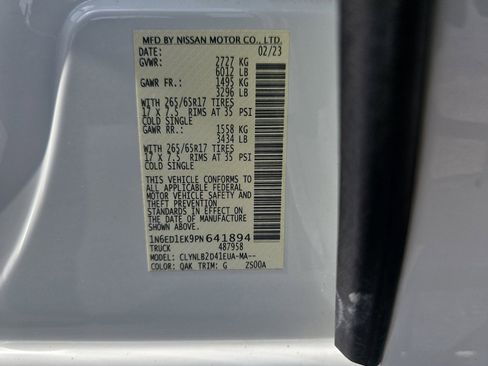 Used 2023 Nissan Frontier SV w/ Midnight Edition Package AWD/4WD image 29