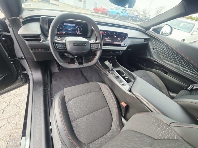 Used 2026 Dodge Charger Scat Pack AWD/4WD image 6