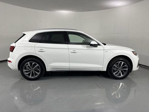 Used 2023 Audi Q5 2.0T Premium Plus w/ Premium Plus Package image 38