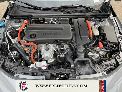 Used 2025 Honda Civic Sport image 22