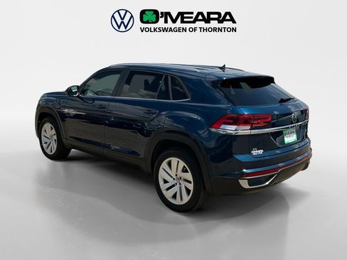 Used 2023 Volkswagen Atlas Cross Sport SE AWD/4WD image 3