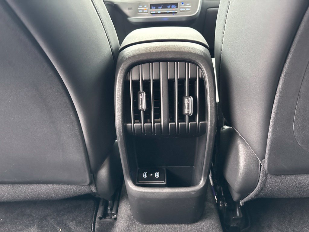 New 2026 Hyundai Kona SEL Premium AWD/4WD image 32