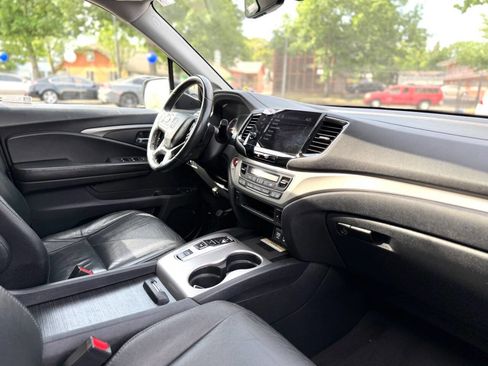 Used 2021 Honda Pilot Special Edition image 9