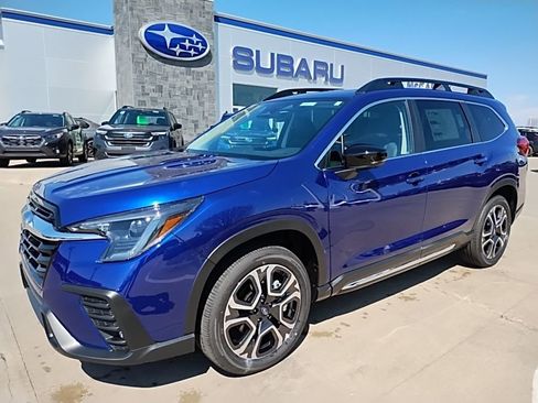 New 2026 Subaru Ascent Limited AWD/4WD image 2