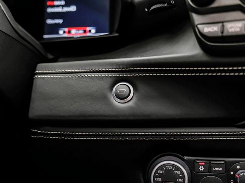Used 2018 Ferrari 488 Spider RWD image 77