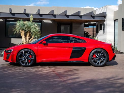 Used 2023 Audi R8 V10 performance RWD image 24