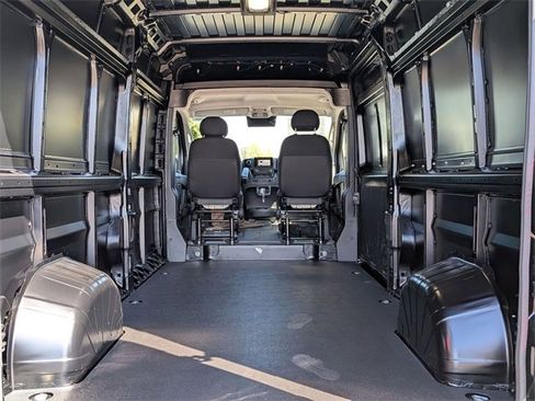 New 2026 RAM ProMaster 2500 w/ Convenience Group image 7