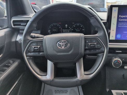 Used 2024 Toyota Tacoma TRD Off-Road AWD/4WD image 14