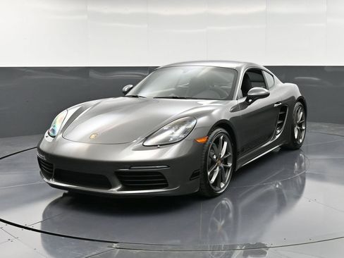 New 2025 Porsche 718 Cayman RWD image 1