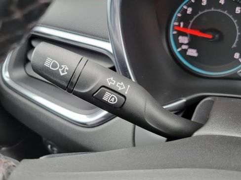 Used 2024 Chevrolet Equinox LT w/ LPO, Floor Liner Package image 15