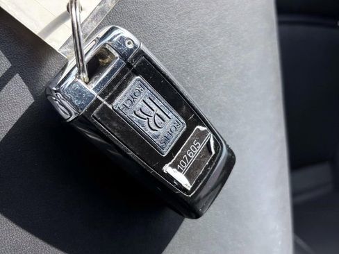 Certified 2018 Rolls-Royce Dawn image 28