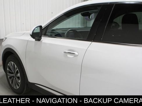 Used 2024 Buick Envision Preferred AWD/4WD image 28