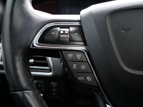 Used 2023 Lincoln Navigator L Reserve image 18