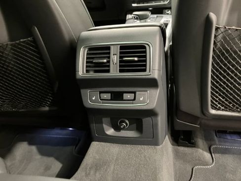 Used 2018 Audi SQ5 Premium Plus AWD/4WD image 51