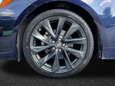 Used 2023 Toyota Corolla SE FWD image 17