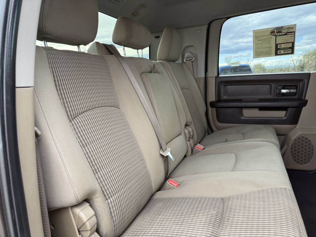 Used 2011 RAM 3500 SLT w/ Luxury Group AWD/4WD image 22