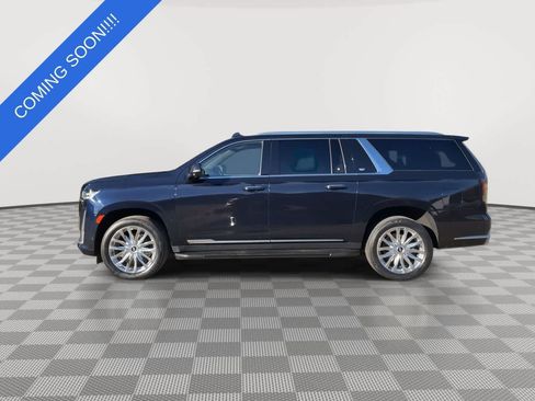 Used 2021 Cadillac Escalade ESV Premium Luxury AWD/4WD image 5