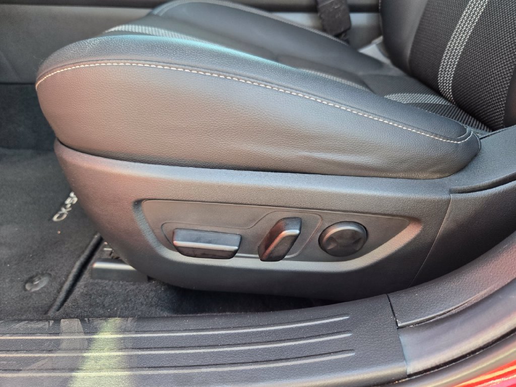 Certified 2024 MAZDA CX-50 AWD 2.5 S w/ Premium Package image 16