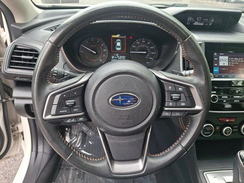Used 2023 Subaru Crosstrek 2.0i Premium AWD/4WD image 19