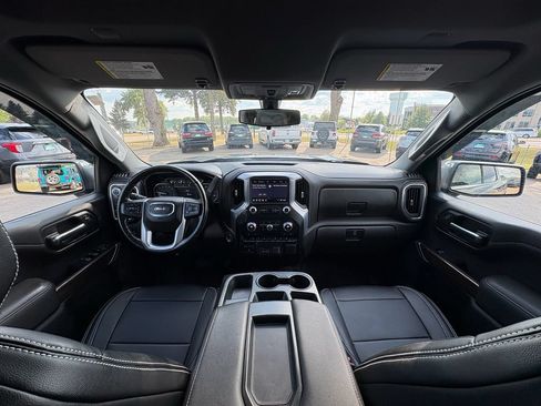 Used 2019 GMC Sierra 1500 SLE w/ SLE Value Package AWD/4WD image 13