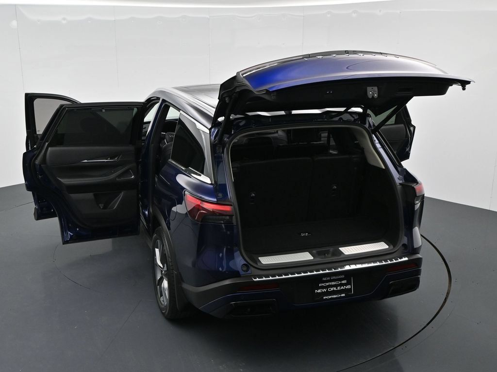 Used 2023 INFINITI QX60 Luxe w/ Performance Audio Package FWD image 18