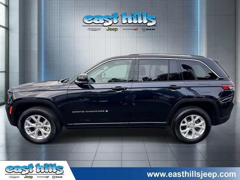 Used 2023 Jeep Grand Cherokee Limited AWD/4WD image 5