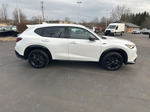 Used 2025 Acura ADX A-Spec image 3